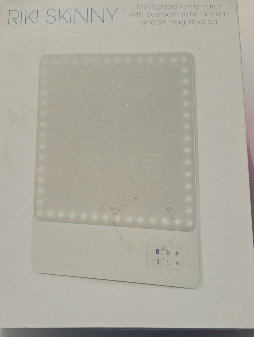 White Lighted Vanity Mirror with Bluetooth & 5X Magnification